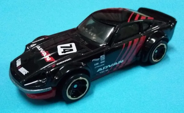 Nissan Fairlady Z 2017 Hot Wheels (Nightburnerz)
