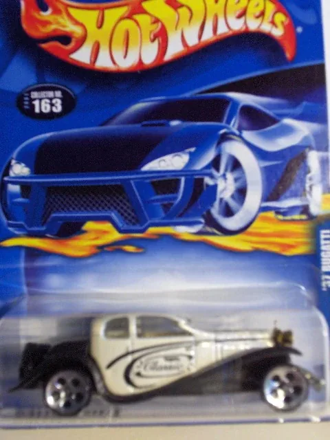 '37 Bugatti 2001 Hot Wheels (2001 Hot Wheels)