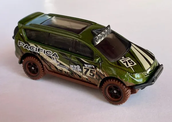 Chrysler Pacifica | (2nd Color)