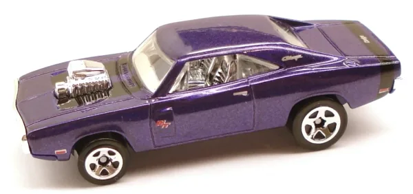 '70 Dodge Charger R/T 2011 Hot Wheels (2011 New Models)