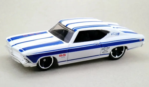 '69 Chevelle SS 396 2015 Hot Wheels (Muscle Mania)
