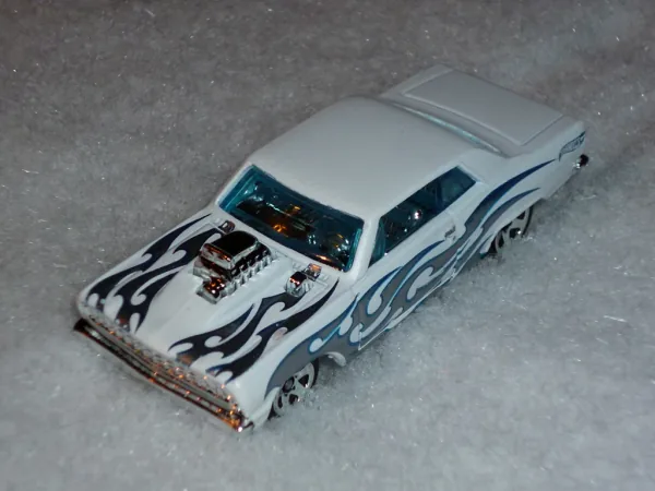 '64 Chevy Chevelle SS | (2nd Color) 2014 Hot Wheels (Muscle Mania)