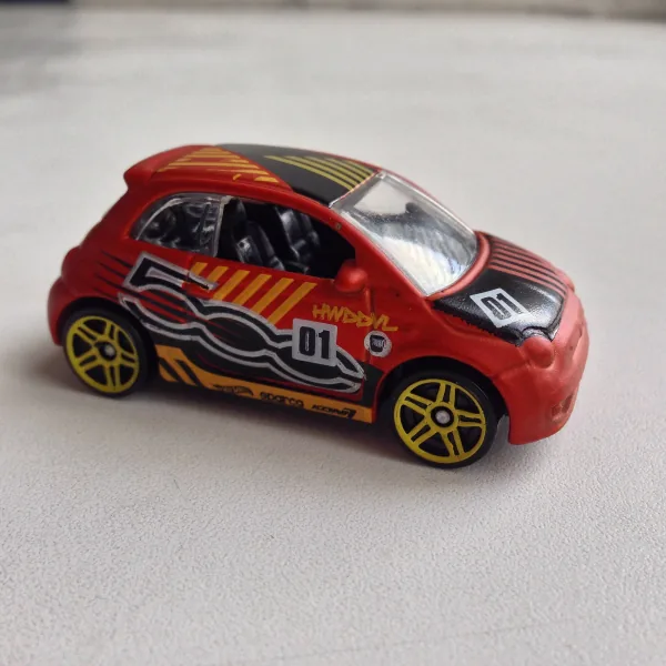 Fiat 500 2018 Hot Wheels (HW Daredevils)