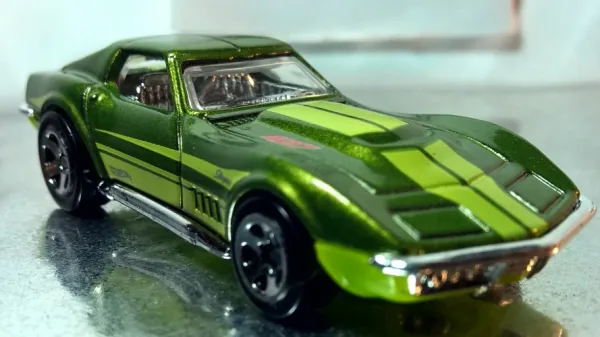 '69 Corvette | (2nd Color)