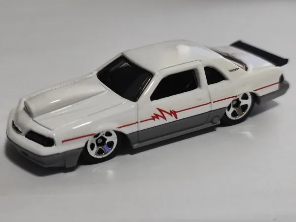 Matt and Debbie Hay's 1988 Pro Street Thunderbird