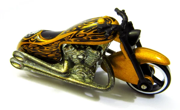 Scorchin' Scooter 2002 Hot Wheels (2002 Hot Wheels)