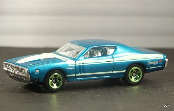 '71 Dodge Charger | (3rd Color) 2011 Hot Wheels (Muscle Mania)