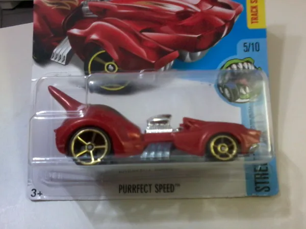 Purrfect Speed | (2nd Color) 2017 Hot Wheels (Street Beasts)