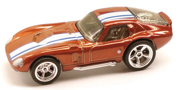 Shelby Cobra Daytona Coupe 2010 Hot Wheels (Super Treasure Hunt)