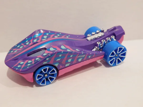 Super Stinger 2018 Hot Wheels (Street Beasts)