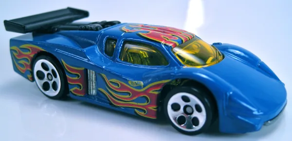 GT Racer 2001 Hot Wheels (2001 Hot Wheels)