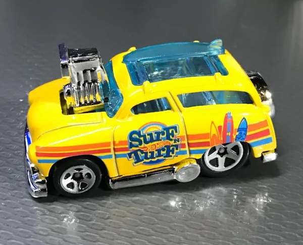 Surf 'N Turf 2020 Hot Wheels (Tooned)